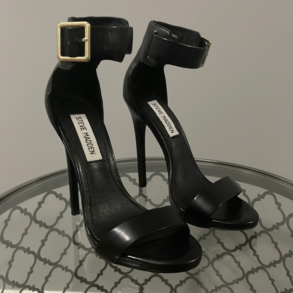 Brand New Steve Madden Marlenee Black Heels